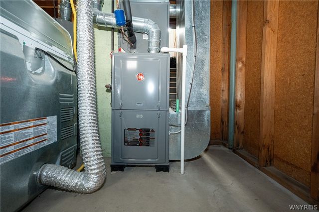 45 Wallace Avenue, Cheektowaga, NY 14227