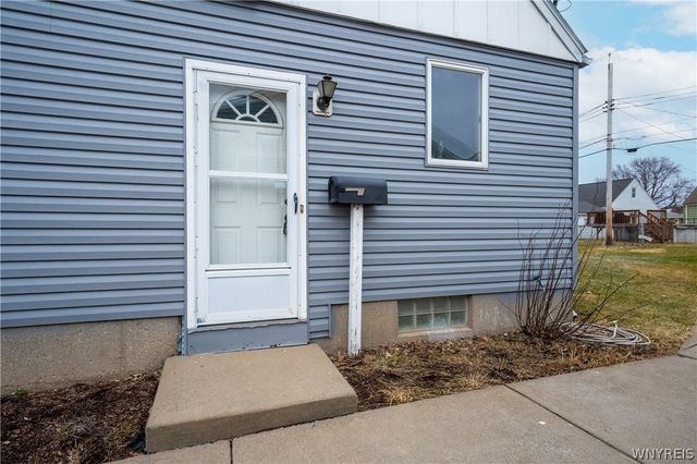 45 Wallace Avenue, Cheektowaga, NY 14227