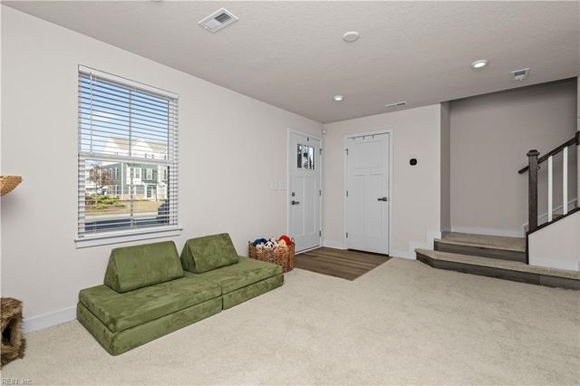 311 Fost BLVD, Moyock, NC 27958