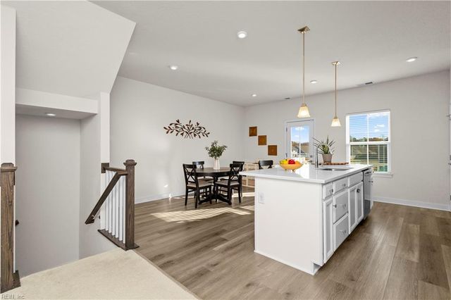 311 Fost BLVD, Moyock, NC 27958