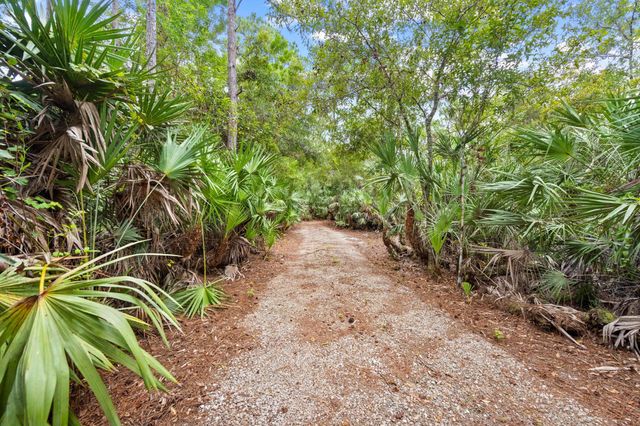 18420 Windsong Way N, Jupiter, FL 33478