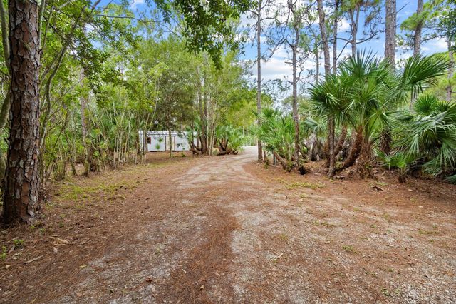 18420 Windsong Way N, Jupiter, FL 33478