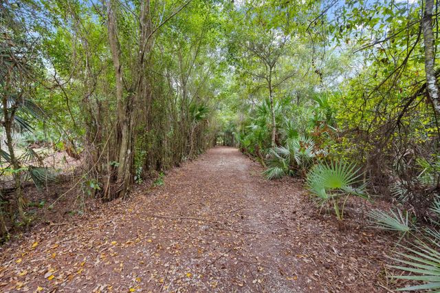 18420 Windsong Way N, Jupiter, FL 33478