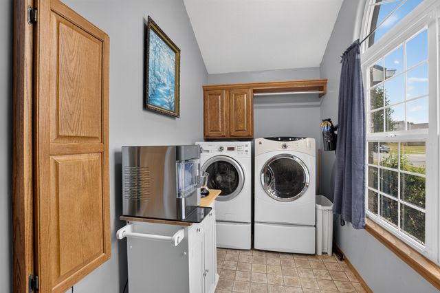 6703 E Summerside Pl, Bel Aire, KS 67226