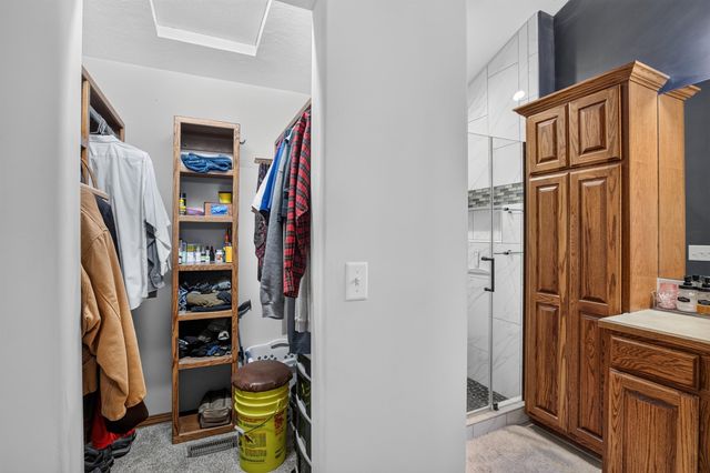6703 E Summerside Pl, Bel Aire, KS 67226