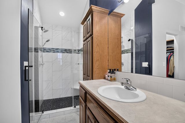6703 E Summerside Pl, Bel Aire, KS 67226