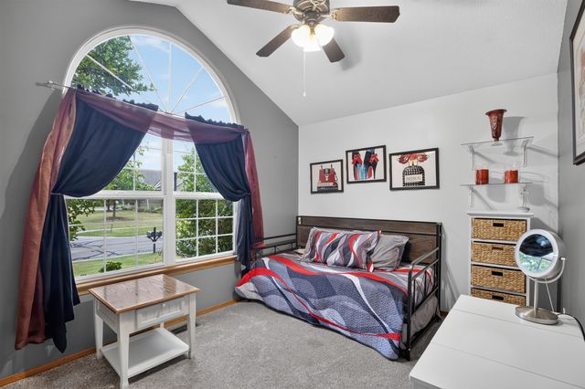 6703 E Summerside Pl, Bel Aire, KS 67226