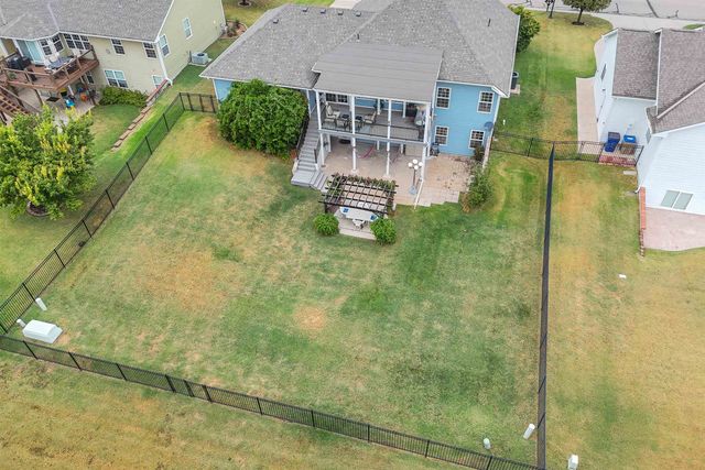 6703 E Summerside Pl, Bel Aire, KS 67226