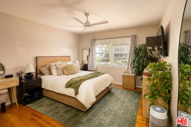 1121 Grant Avenue, Venice, CA 90291