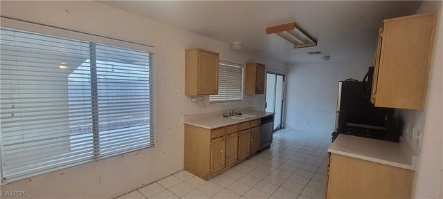 5413 Maddox Avenue, Las Vegas, NV 89107