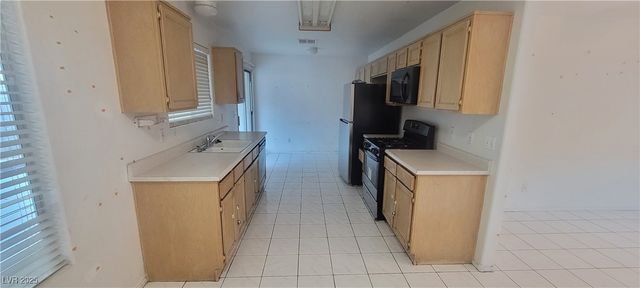 5413 Maddox Avenue, Las Vegas, NV 89107