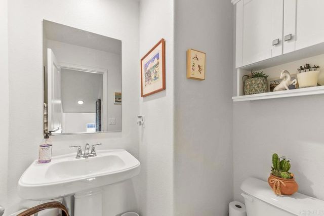 525 Sandpiper Way, Imperial Beach, CA 91932