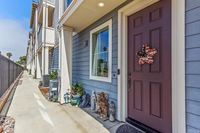 525 Sandpiper Way, Imperial Beach, CA 91932