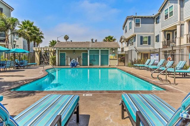 525 Sandpiper Way, Imperial Beach, CA 91932
