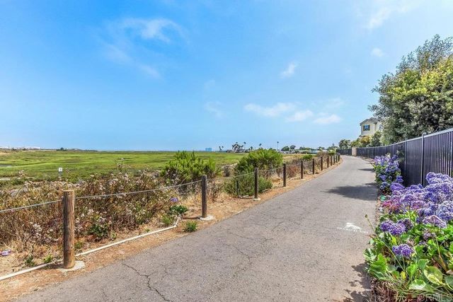 525 Sandpiper Way, Imperial Beach, CA 91932
