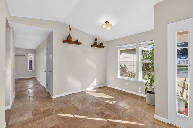 609 Grider Dr, Roseville, CA 95678