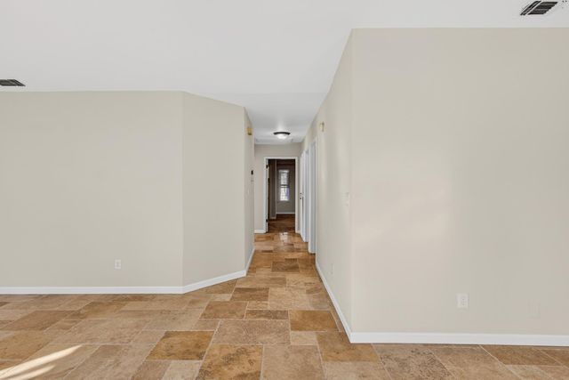 609 Grider Dr, Roseville, CA 95678