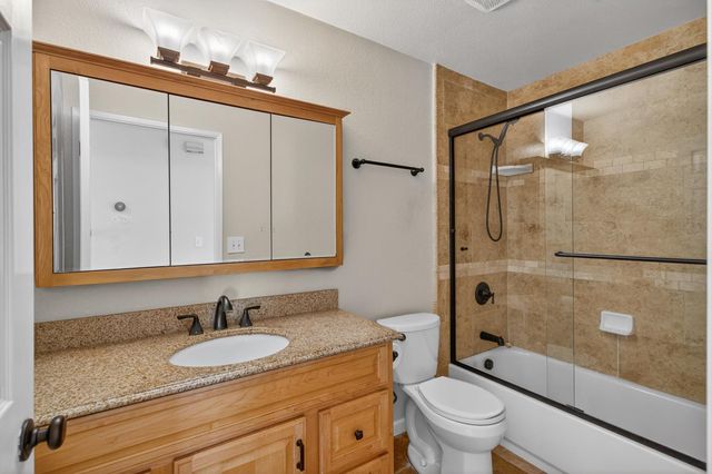 609 Grider Dr, Roseville, CA 95678