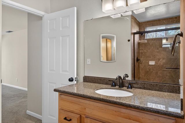 609 Grider Dr, Roseville, CA 95678