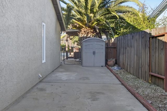 609 Grider Dr, Roseville, CA 95678