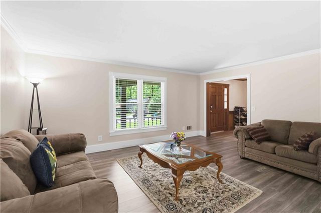 1539 Ridgeland Court SW, Lilburn, GA 30047