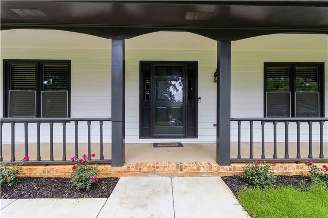 1539 Ridgeland Court SW, Lilburn, GA 30047