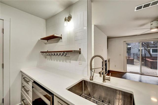 501 Granville Court, Atlanta, GA 30328