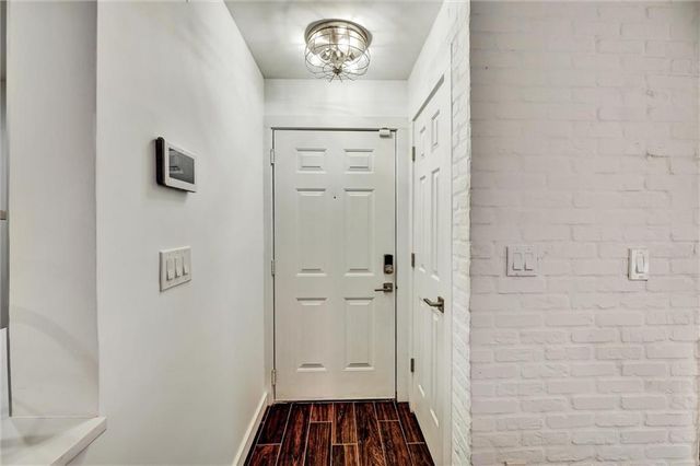 501 Granville Court, Atlanta, GA 30328