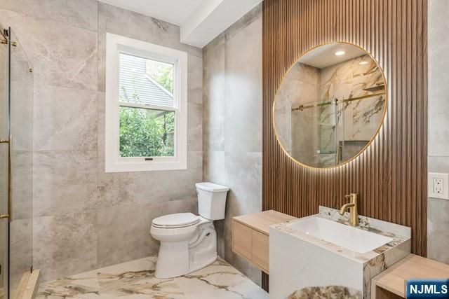 66 E Gramercy Place, Glen Rock, NJ 07452