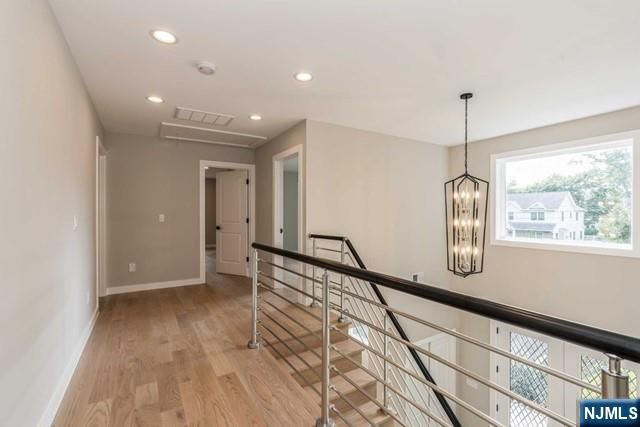 66 E Gramercy Place, Glen Rock, NJ 07452