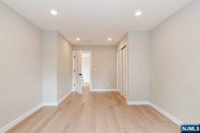 66 E Gramercy Place, Glen Rock, NJ 07452