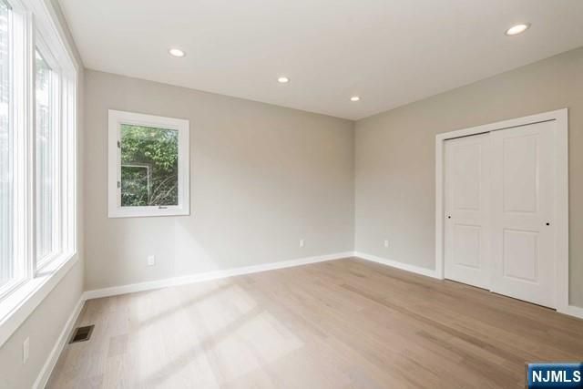 66 E Gramercy Place, Glen Rock, NJ 07452
