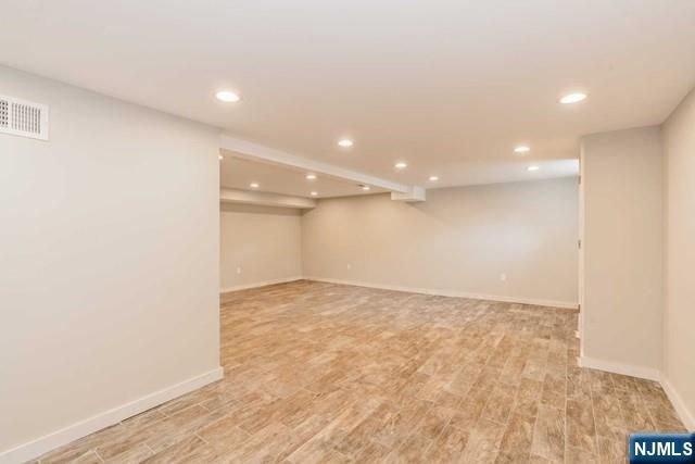 66 E Gramercy Place, Glen Rock, NJ 07452