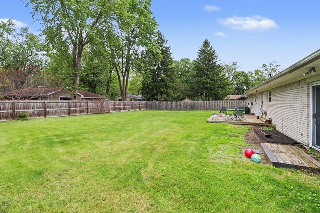 1138 Birchwood, Bedford Twp, MI 48182