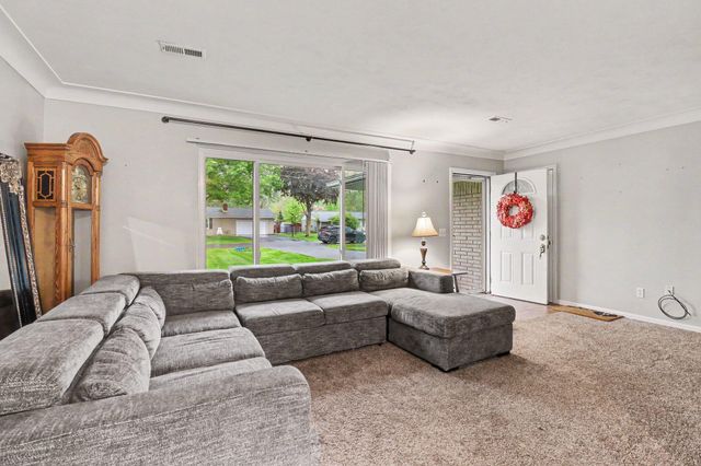 1138 Birchwood, Bedford Twp, MI 48182