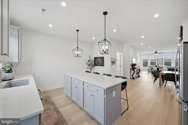 3586 STEPHENSONS HILL LN, Marshall, VA 20115