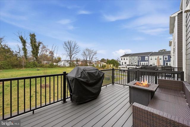 3586 STEPHENSONS HILL LN, Marshall, VA 20115