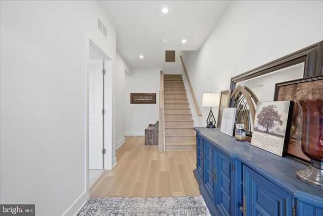 3586 STEPHENSONS HILL LN, Marshall, VA 20115