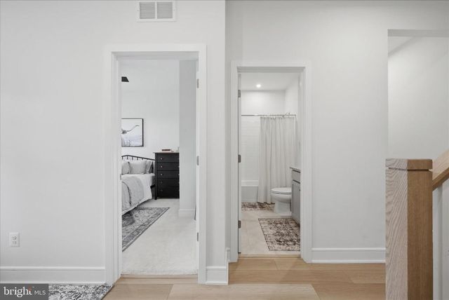 3586 STEPHENSONS HILL LN, Marshall, VA 20115