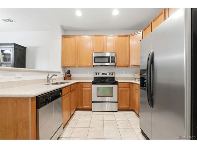 591 S Mobile Pl, Aurora, CO 80017