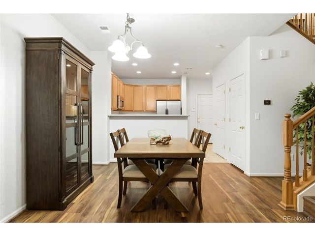 591 S Mobile Pl, Aurora, CO 80017
