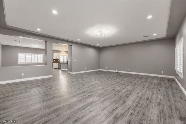 8200 Duncan Peak Court, Las Vegas, NV 89139