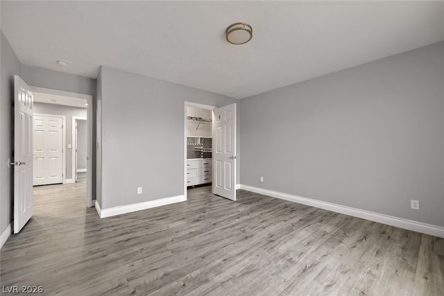 8200 Duncan Peak Court, Las Vegas, NV 89139