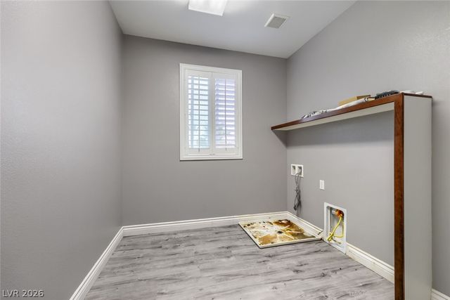 8200 Duncan Peak Court, Las Vegas, NV 89139