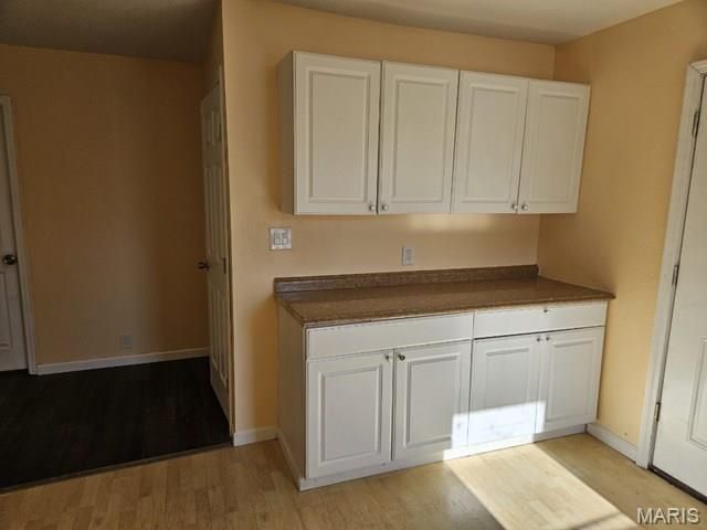 9952 Noble Lane, St Louis, MO 63136