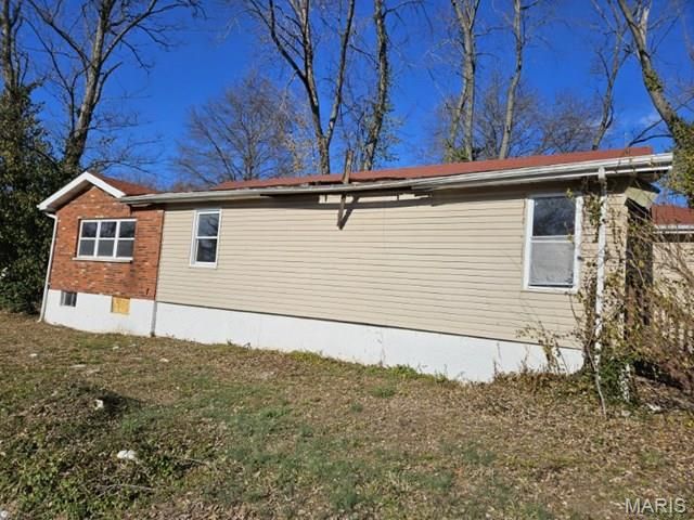 9952 Noble Lane, St Louis, MO 63136