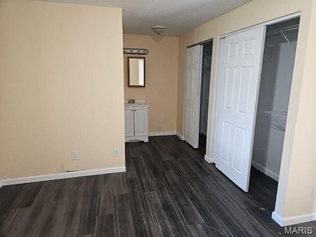 9952 Noble Lane, St Louis, MO 63136