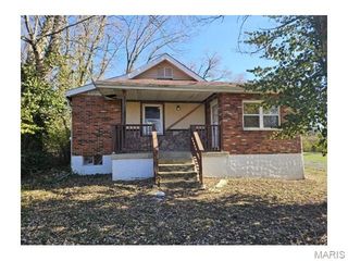 9952 Noble Lane, St Louis, MO 63136