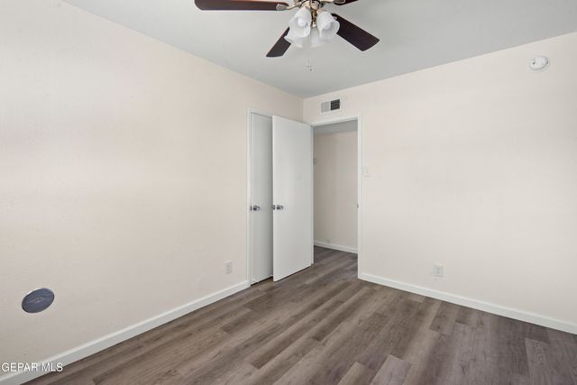 5829 NIKE Lane, El Paso, TX 79924