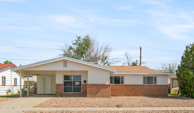 5829 NIKE Lane, El Paso, TX 79924